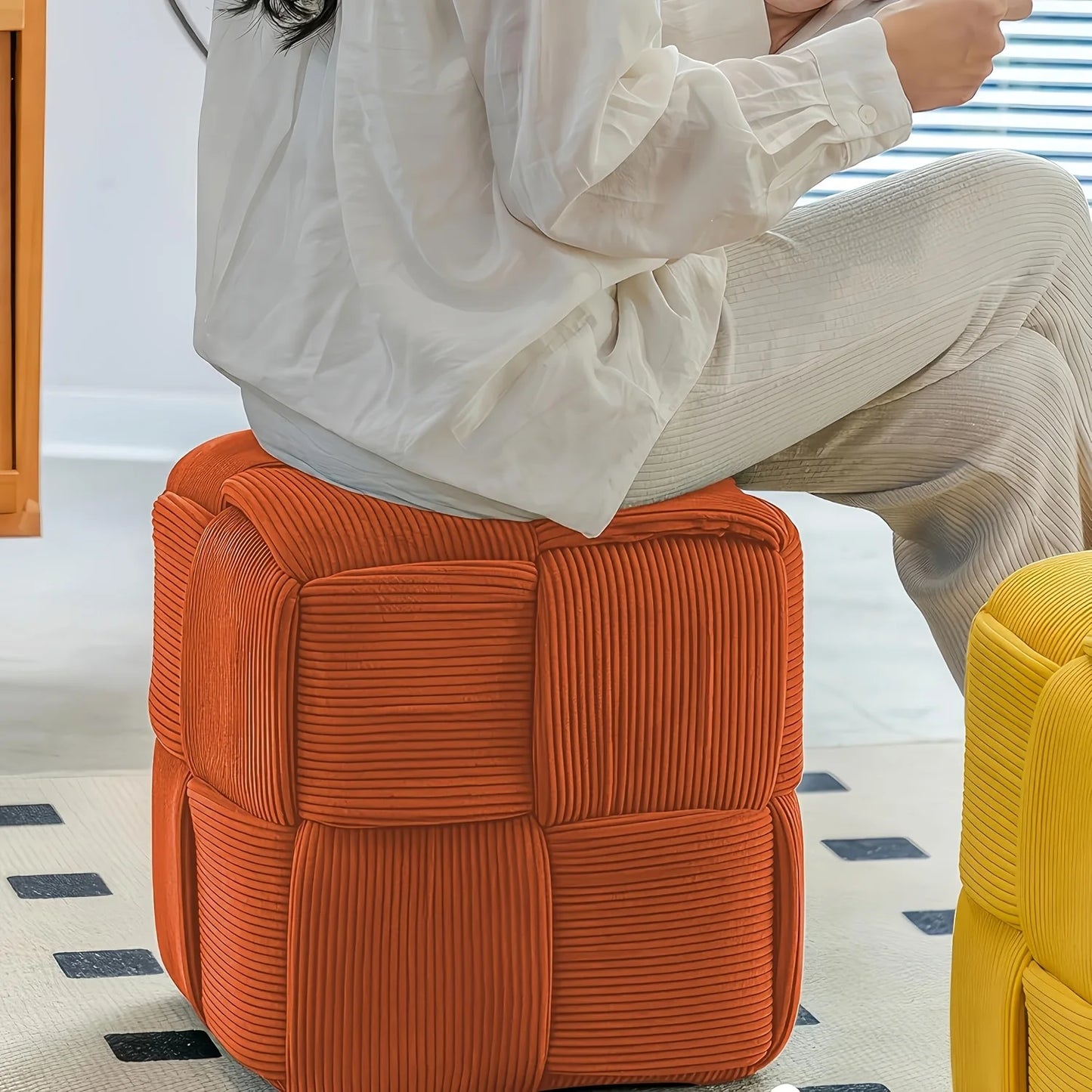 Small Stool for Home Tea Machine, Sofa Footrest, Shoe Bench, Soft and Comfortable Square Faux Fur Woven Design Ottoman, Footrest